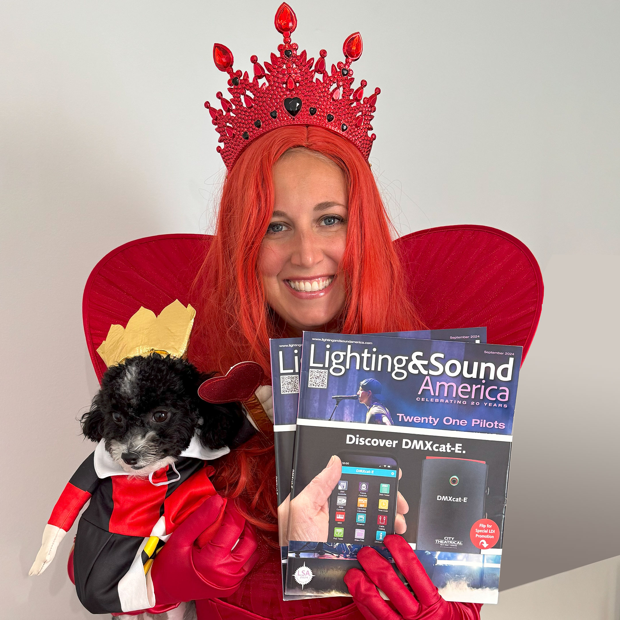 202410 Jackie Morreale and dmxDOG Lily as Queens of Hearts with DMXcat