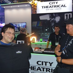 City Theatrical booth goers with DMXcat-E t-shirts 2